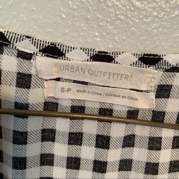 Urban Outfitters Plaid Romper - Picture 2 of 4